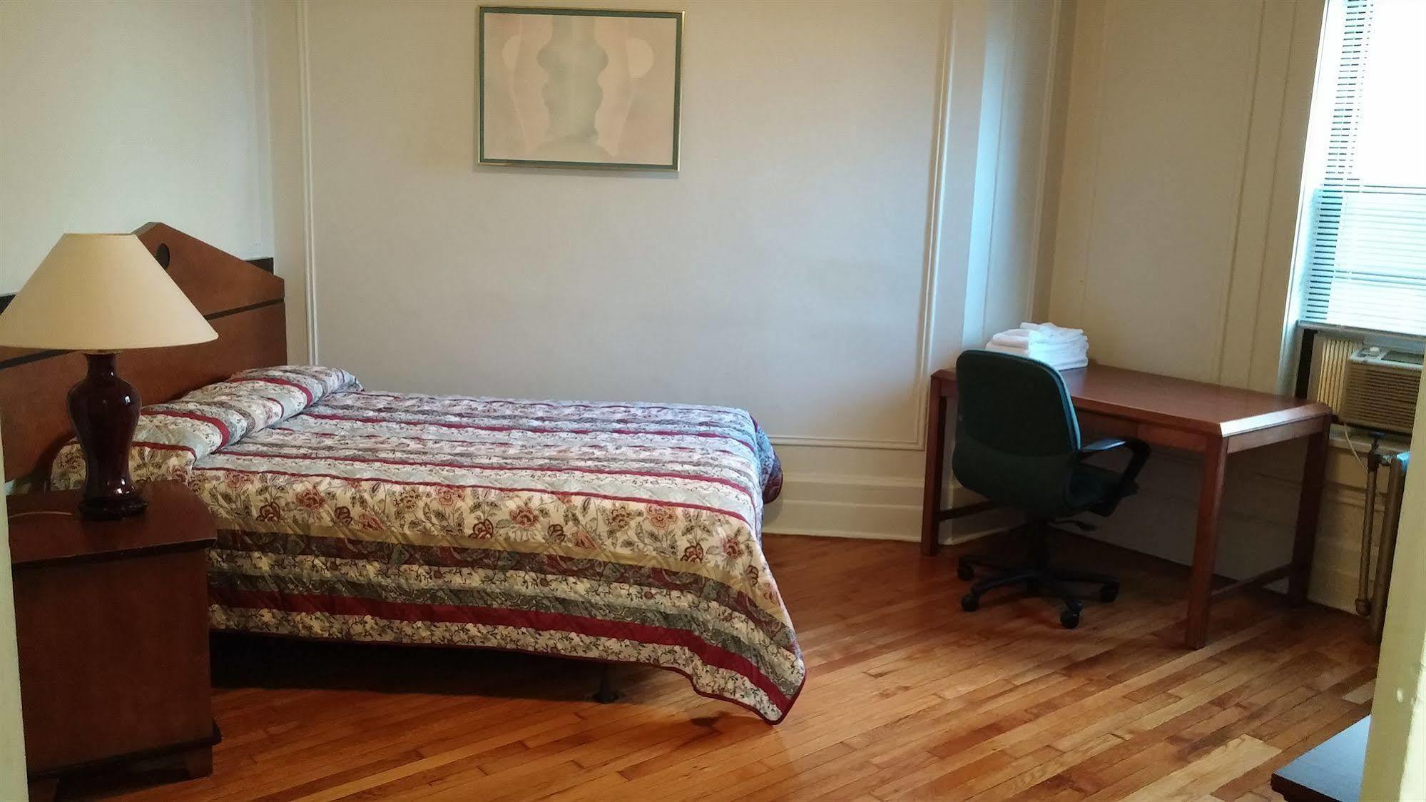 Hotel Riviera Newark Luaran gambar
