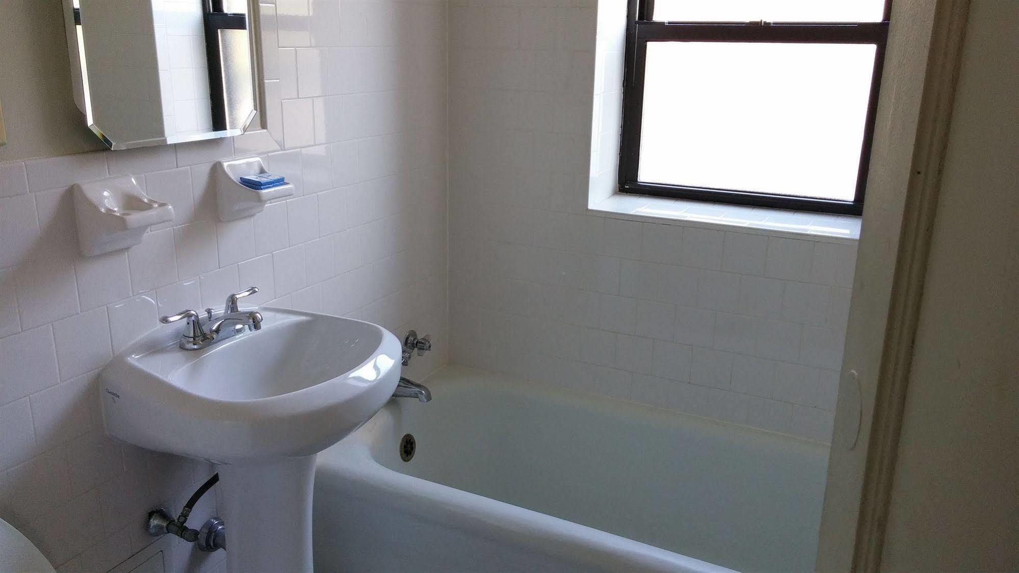 Hotel Riviera Newark Luaran gambar