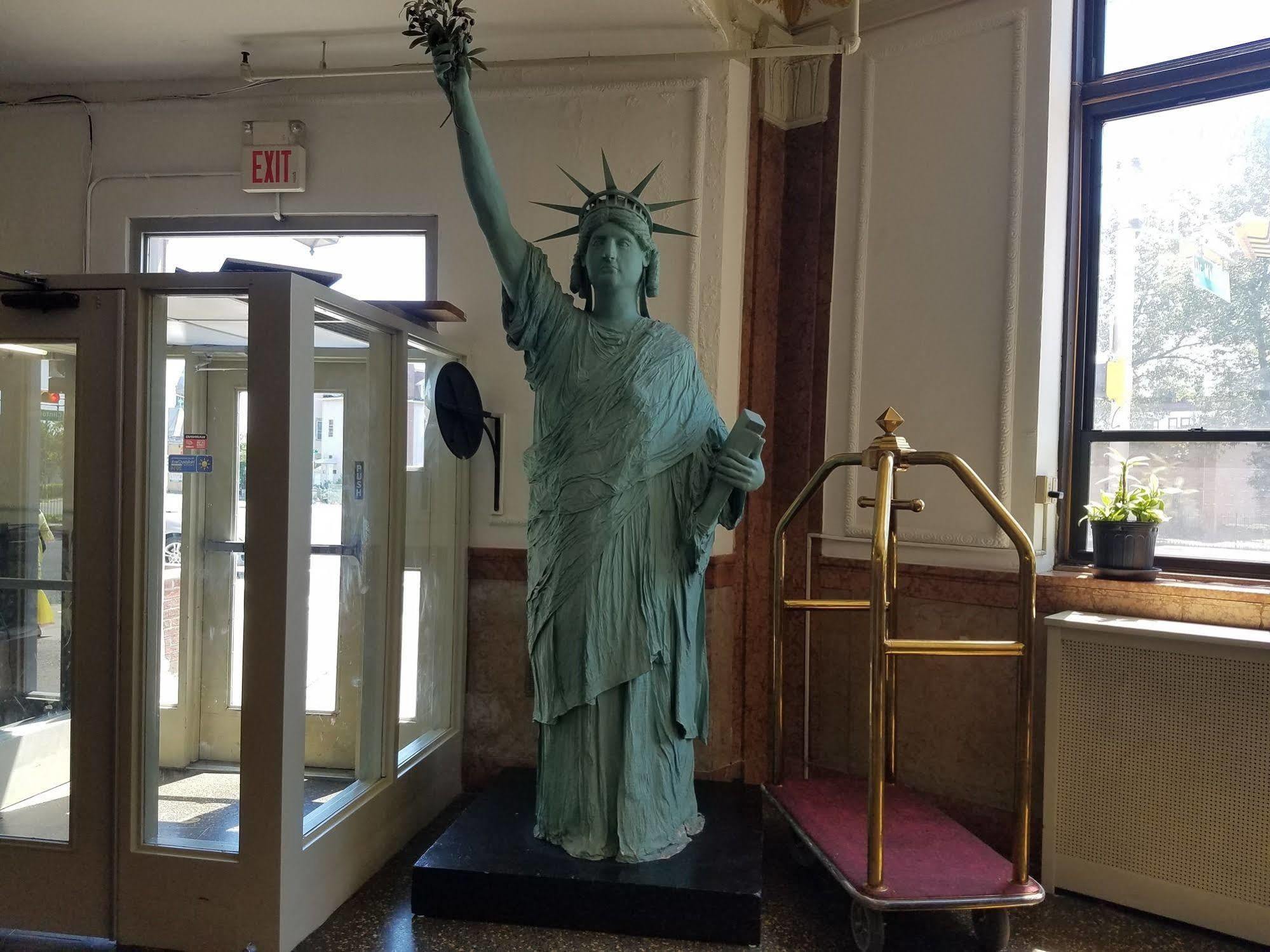 Hotel Riviera Newark Luaran gambar